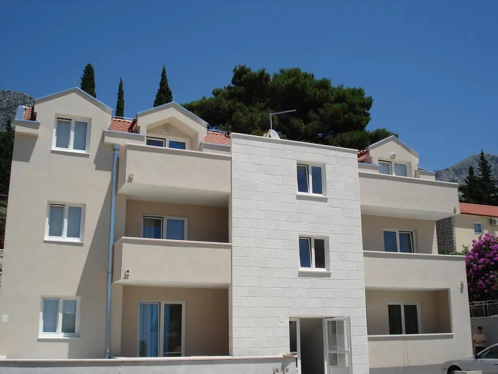 Apartments SVI-MI