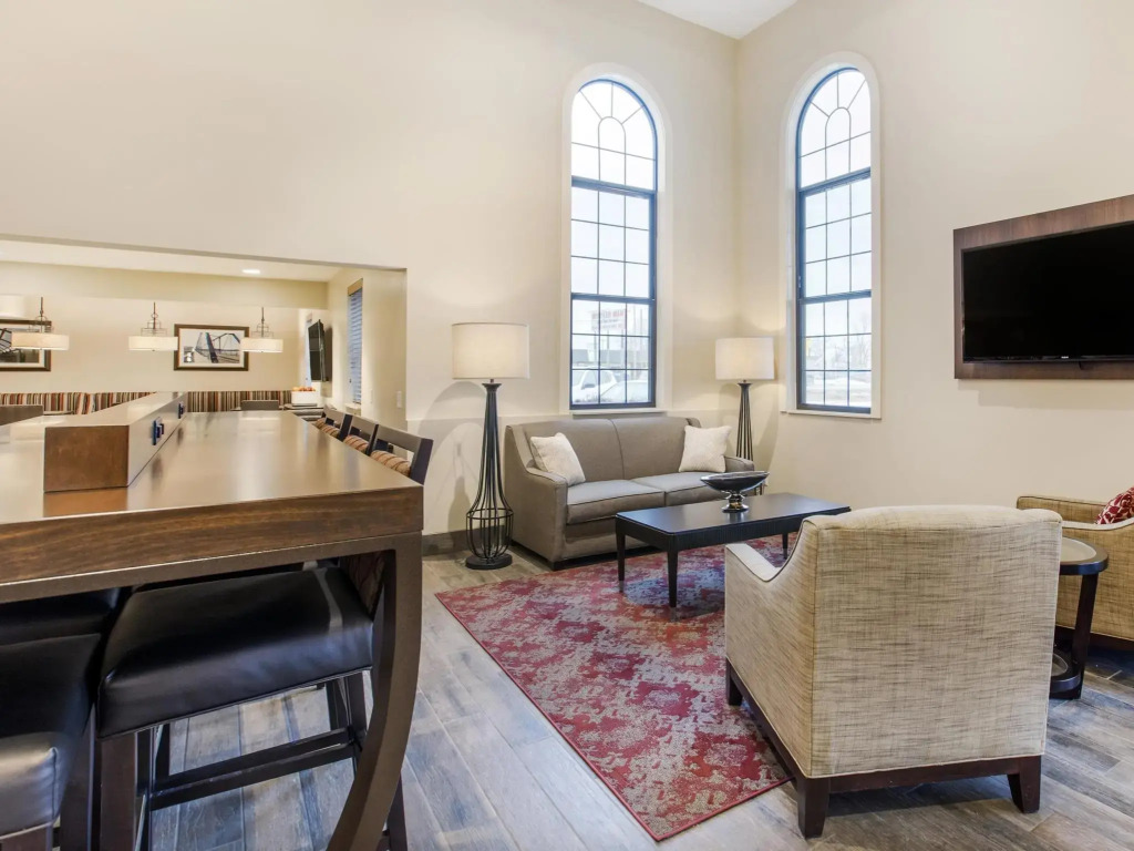 Country Inn & Suites by Radisson, Grandville-Grand Rapids West, MI