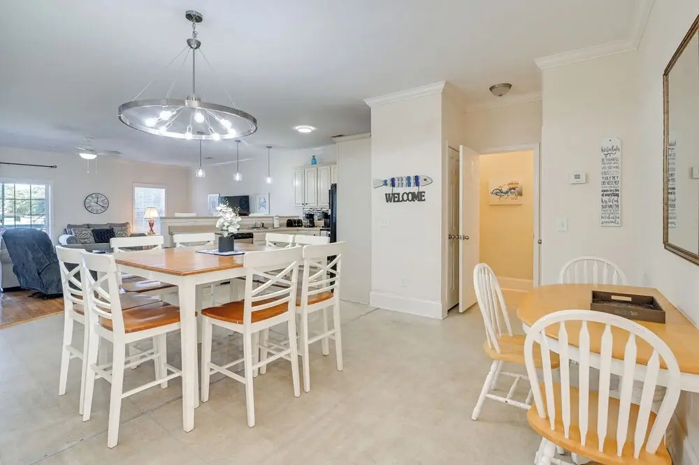 2 Blocks to Ocean: Garden City Beach Home w/ Pool!