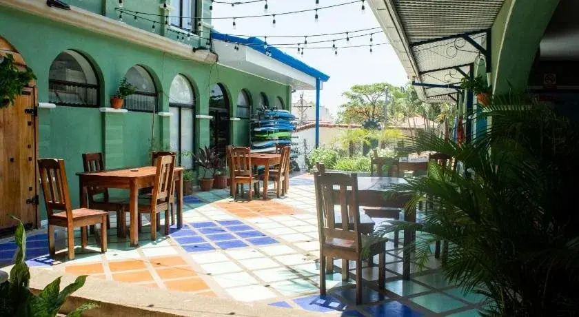 Tamarindo Hostel Resort