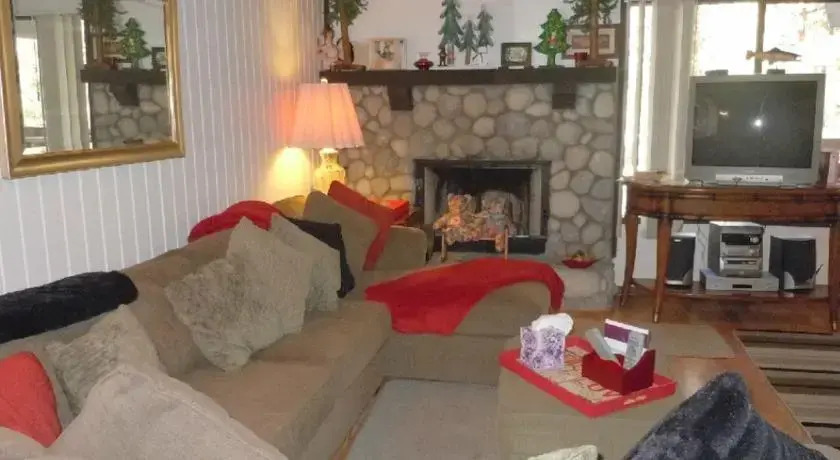 Two-Bedroom Premier Unit #70 by Escape For All Seasons