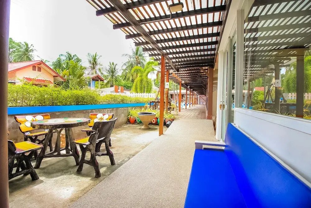Oyo 336 Lamai Resort