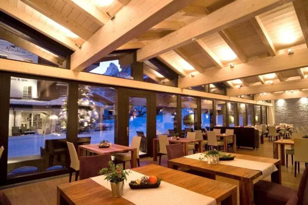Le Mirabeau Resort & Spa