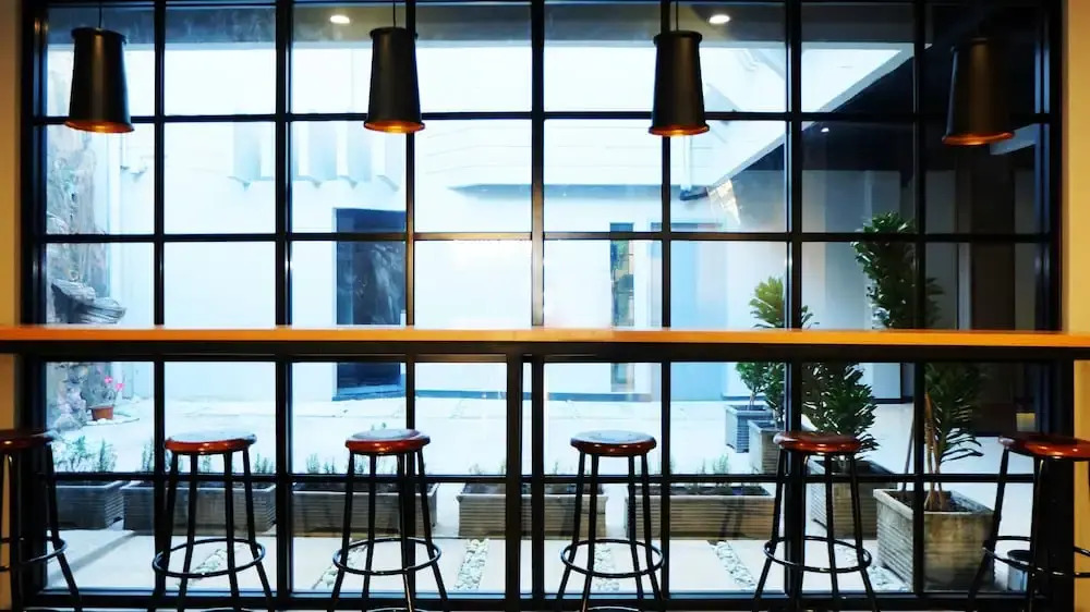 ZEN Hostel Gubeng Station