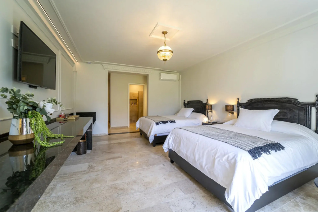 Hotel Alameda Grand