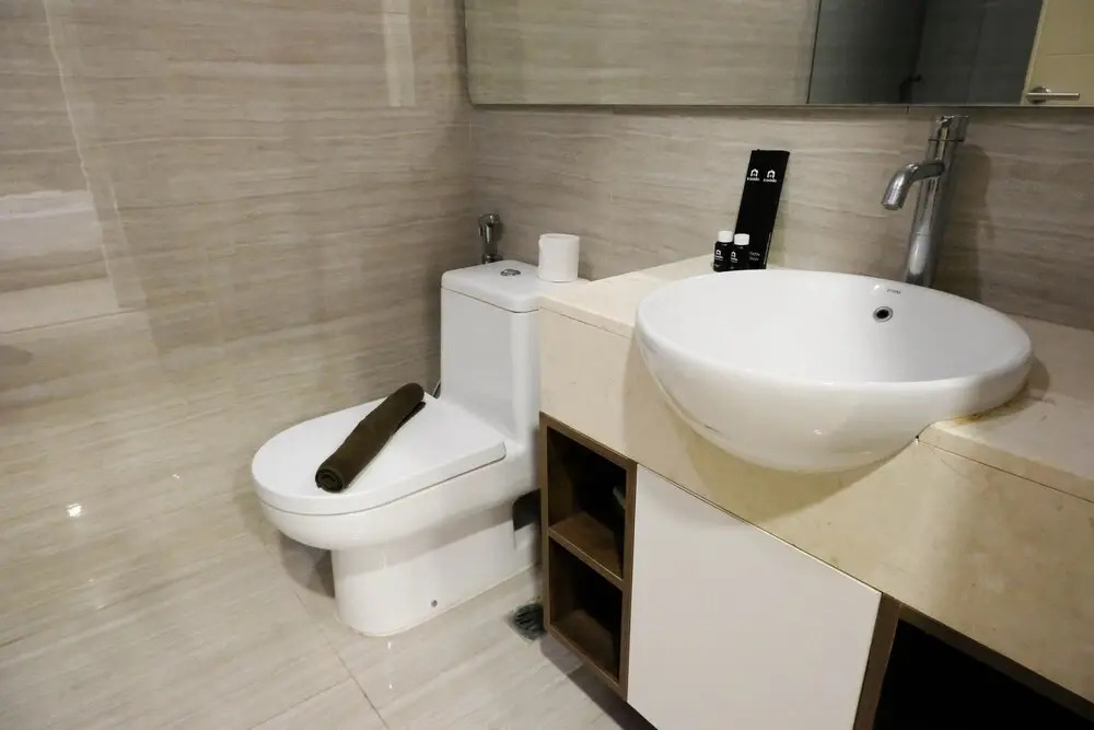 Spacious 2Br Connecting To Mall At La Riz Supermall Mansion Apartment
