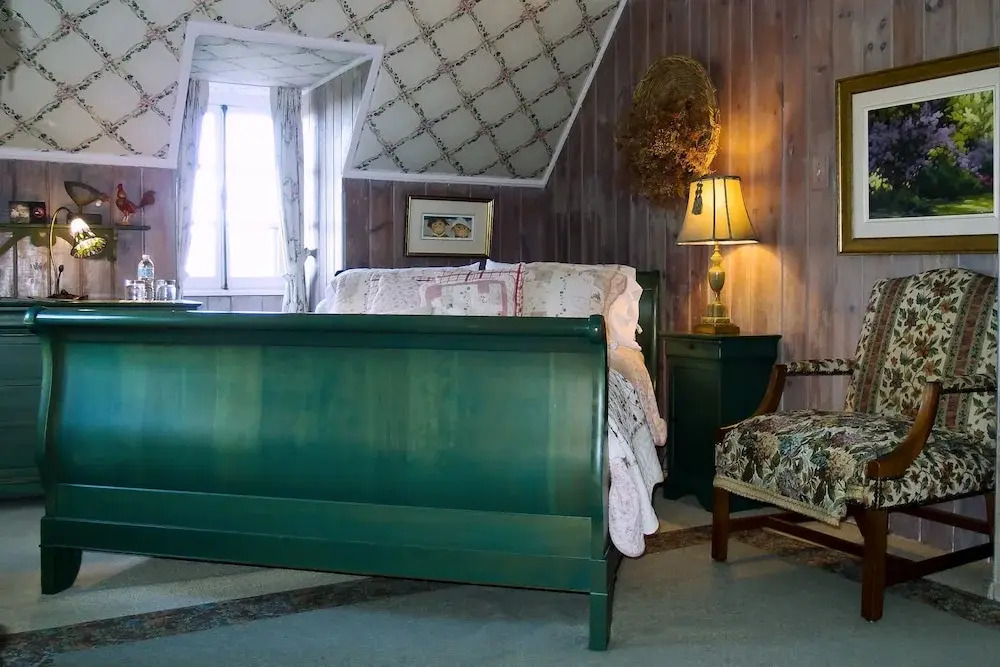 Le Petit Clocher Gite Touristique B & B