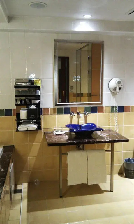 Royal Group Hotel Wu Fu Branch