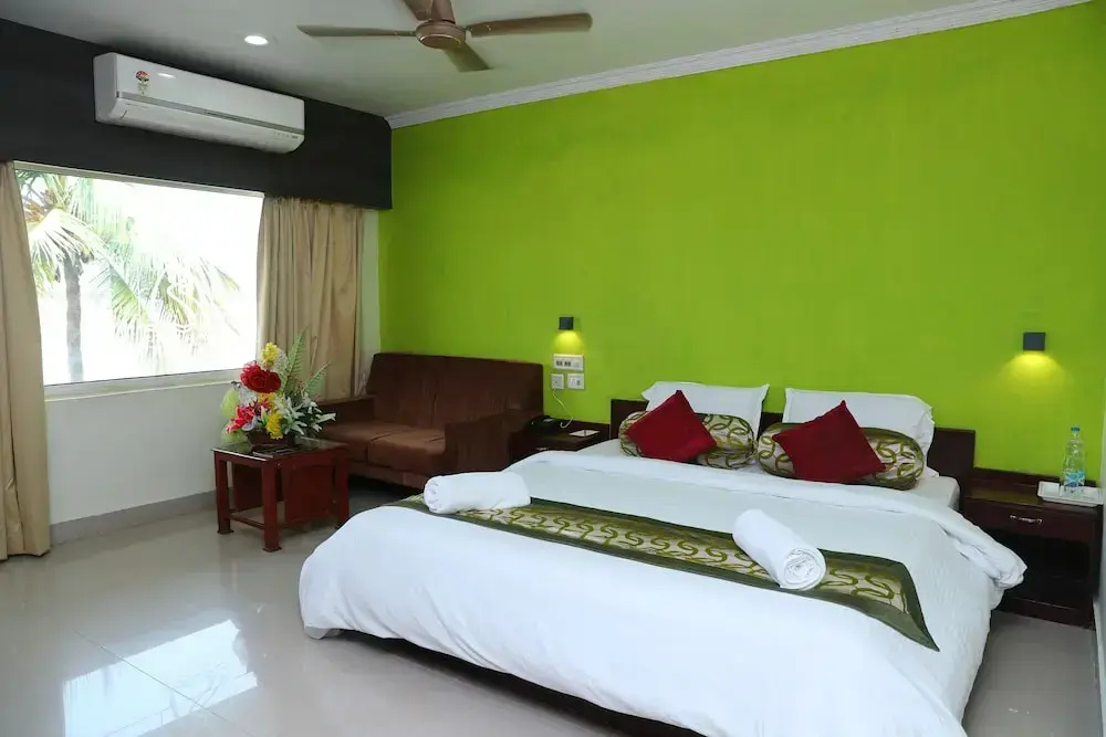 River Bay Resort
