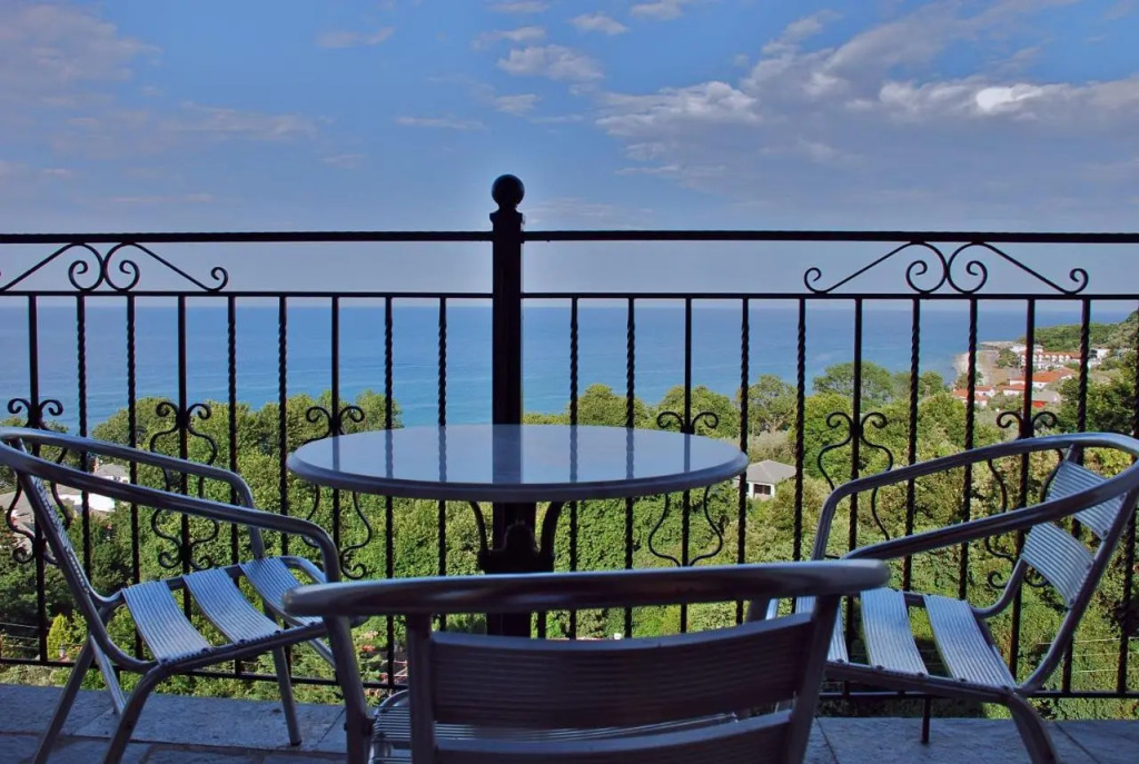 Hotel Agnadi - Horefto