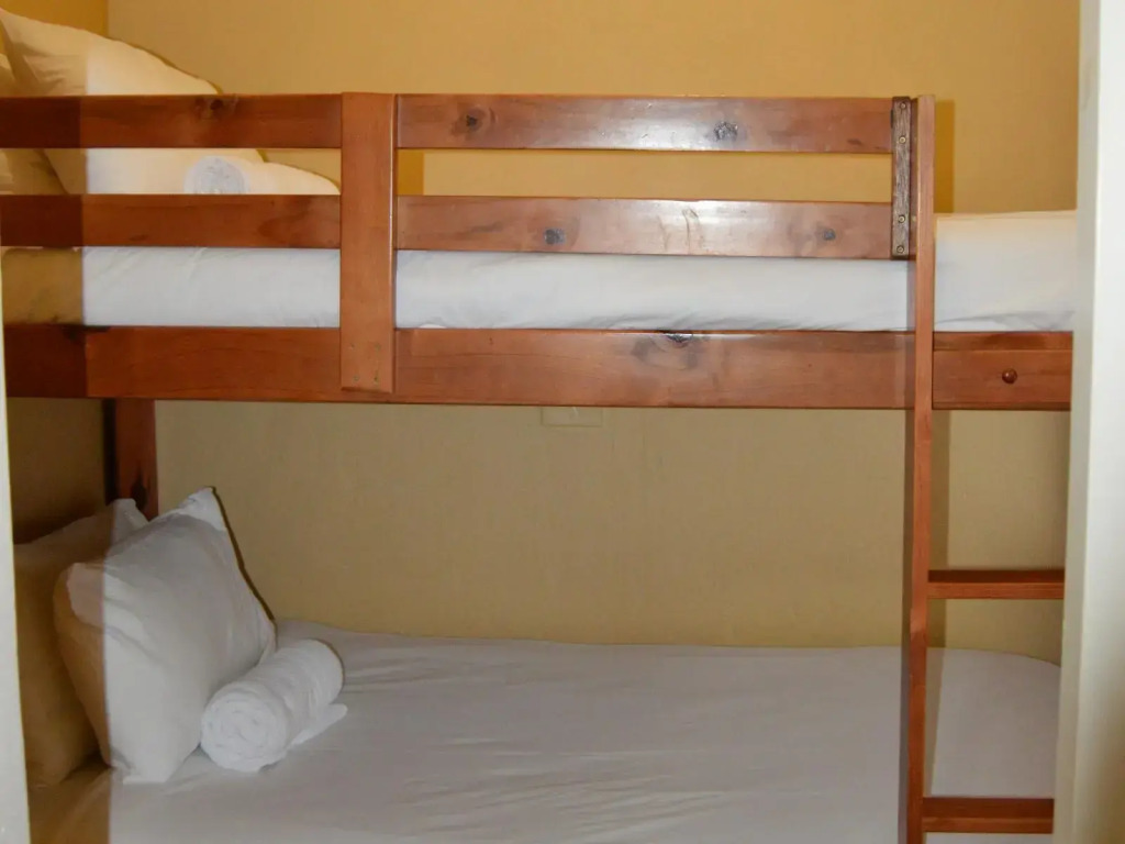 Ascot Inn
