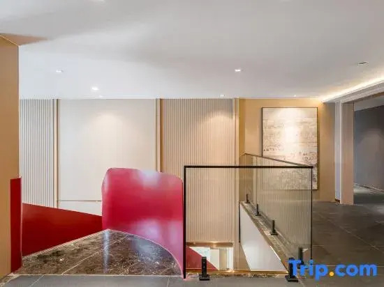 Rezen Hotel (Suqian Wanda Plaza Xiangwang East Road Branch)