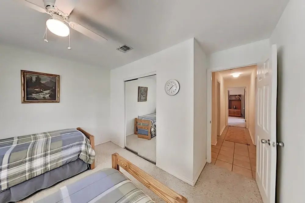1151oakc 3 Bedroom Home