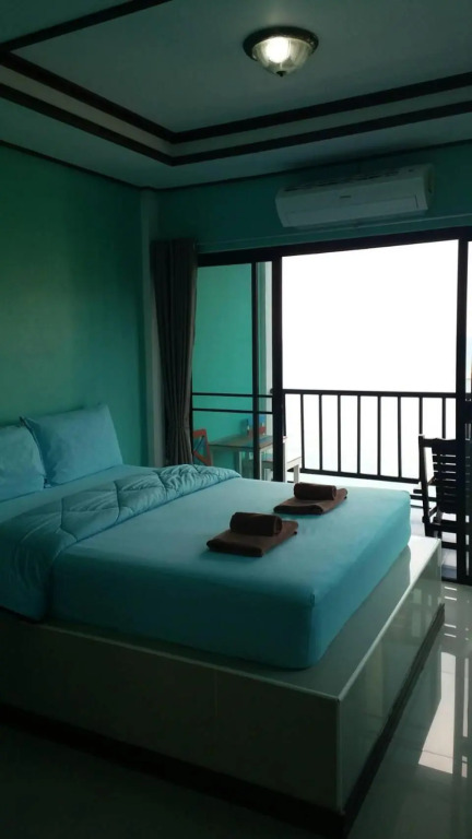 Ocean View Resort - Koh Sichang
