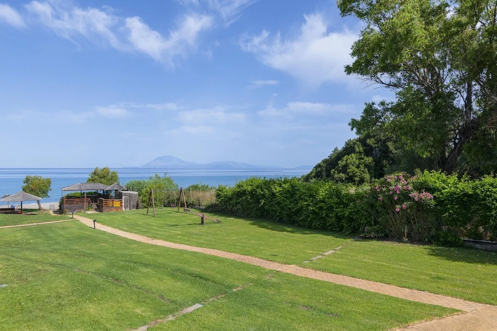 Analipsi Villas Beach Front 4