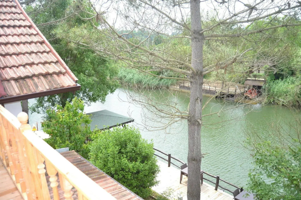 Beyaz Ev Agva