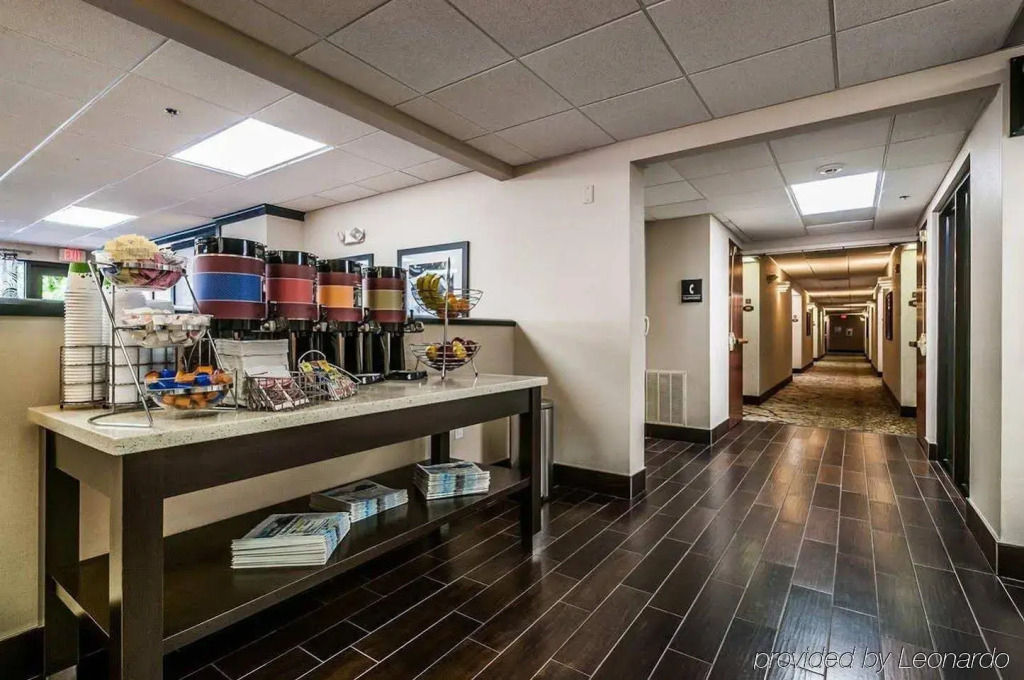 Holiday Inn - St. Petersburg West by IHG