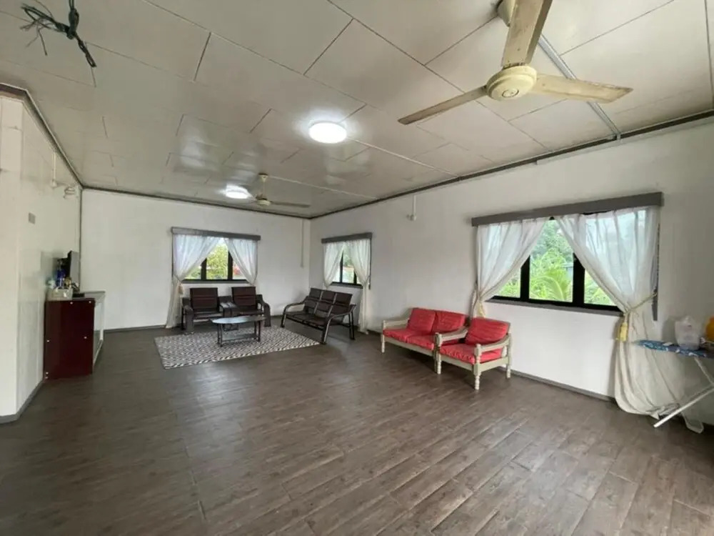 Anique Hoemstay by Oyo Rooms