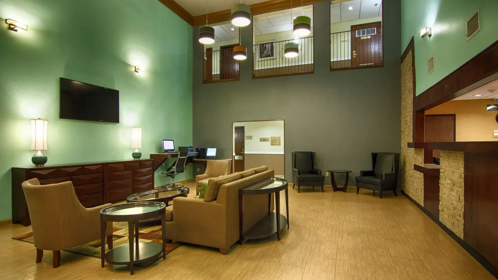 Best Western Plus The Woodlands