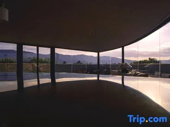 Hillside Retreat