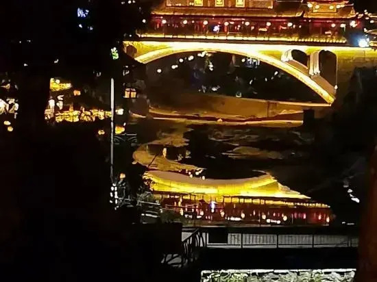 Songlin Qingxue Homestay (Furongzhen Scenic Area Entrance Shop)