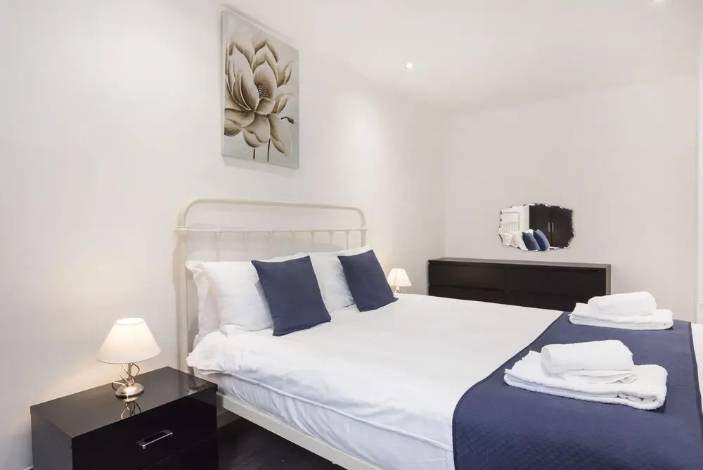 Citadel Apartments Bath Court