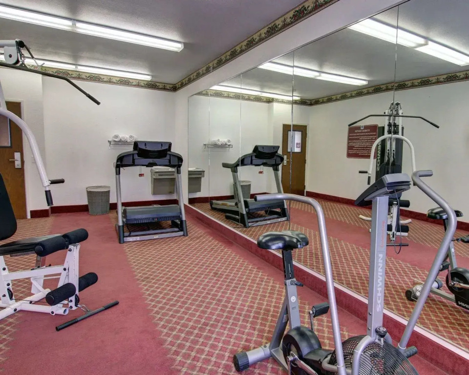 FairBridge Inn & Suites Cleburne