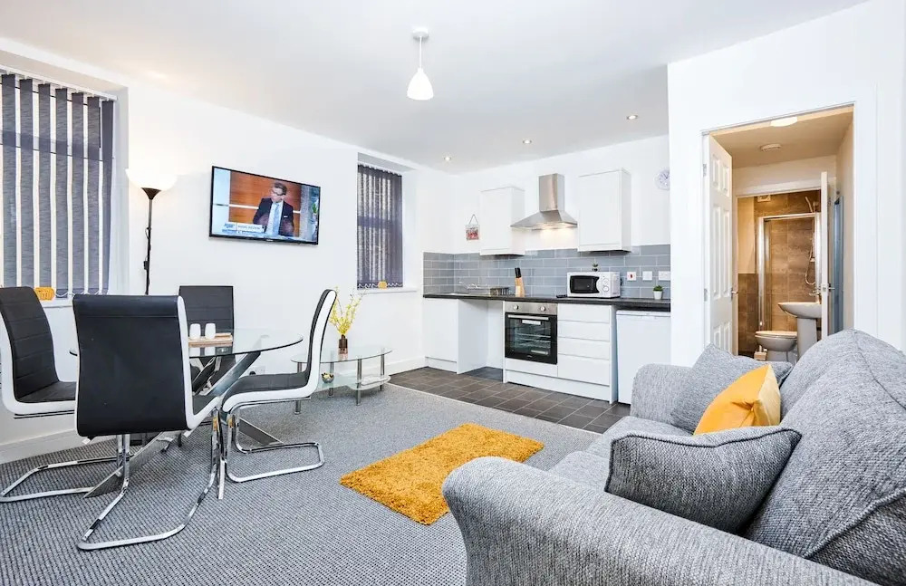 Midway Apartments