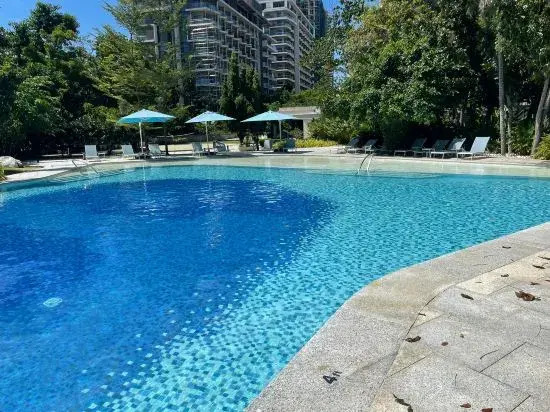Chic Cozy Studio at Tambuli Residences Ocean View by Dominik Studio with Pool Balcony in Mactan