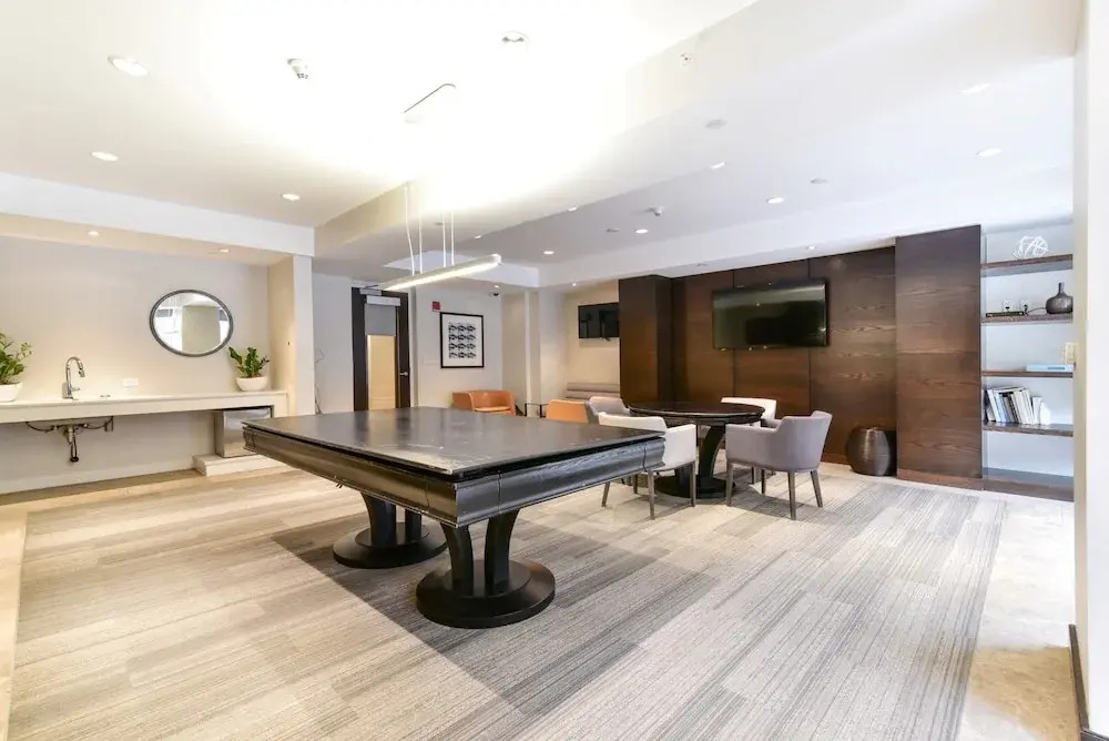 Bluebird Suites at Boylston
