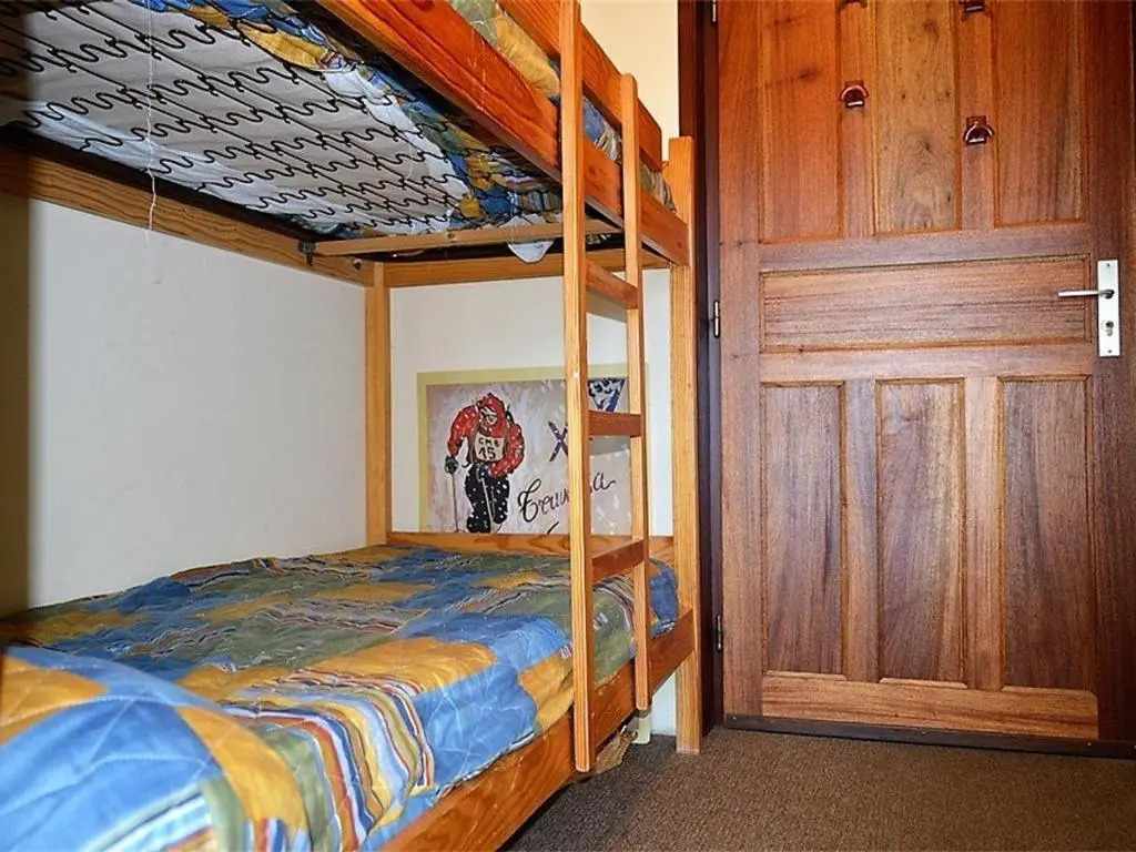 Appartement Font-Romeu-Odeillo-Via, 1 pièce, 4 personnes - FR-1-580-17