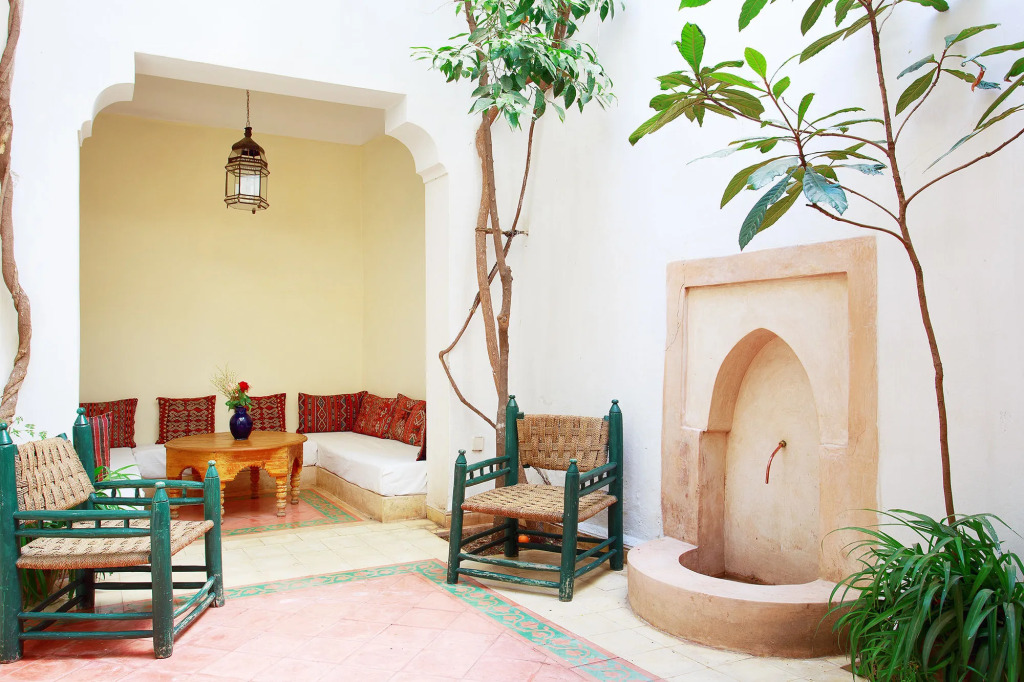 Dar Touyir