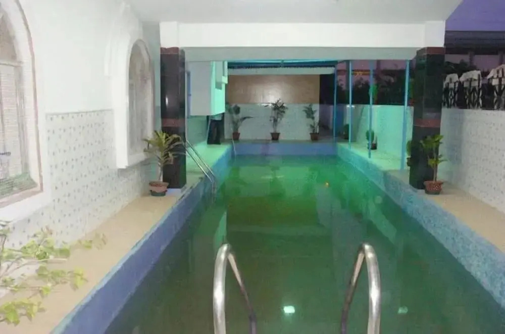 Hotel East Palace