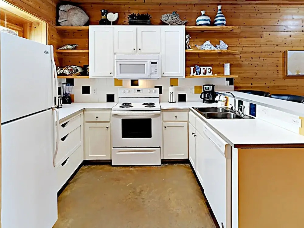 The Commons #203 - Three Bedroom Townhome