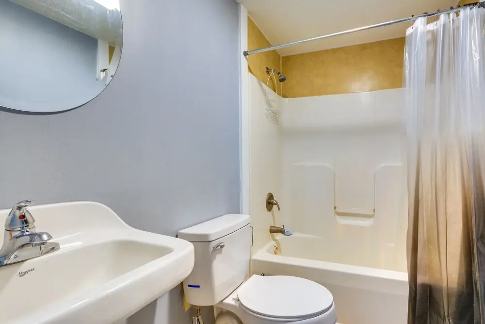 Charming Lexington Home - 2 Mi to Downtown!