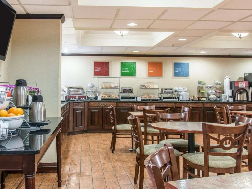 Comfort Inn Near Greenfield Village