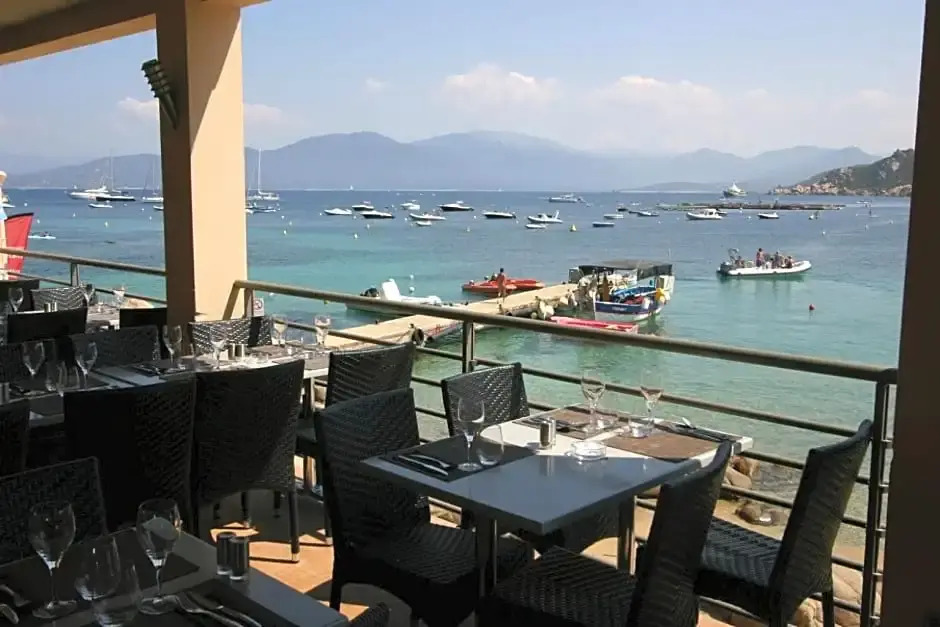 HOTEL CAMPOMORO