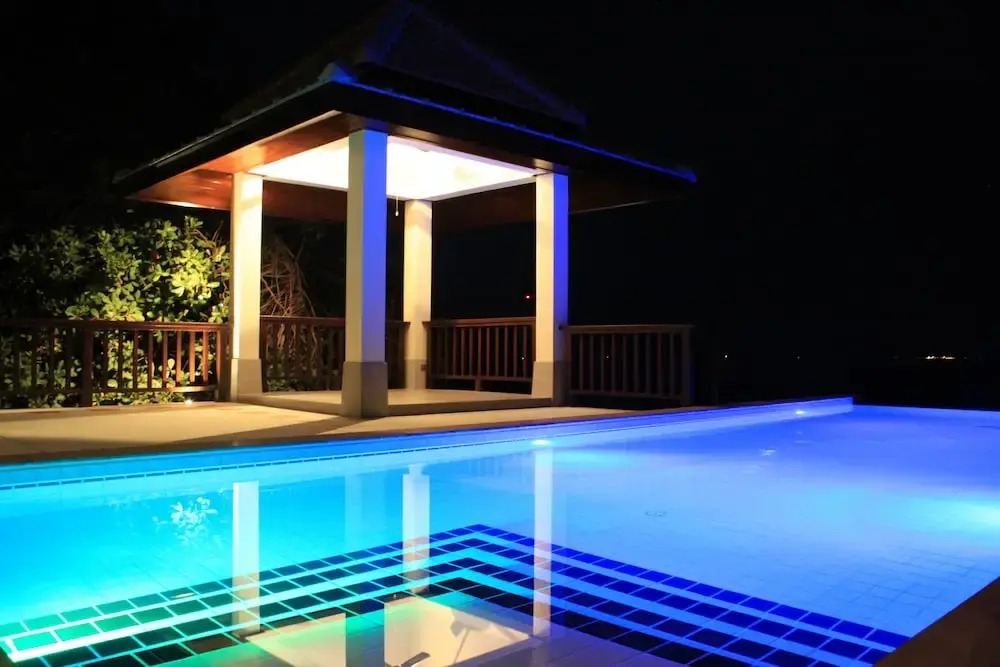 Luxurious House With sea View - 2 Swimming Pools