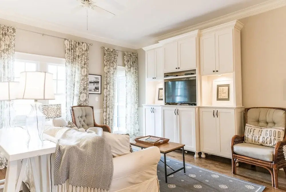 Watercolor - Park District 2-Bedroom Condos by 360 Blue