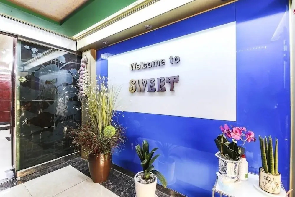 Sweet Motel