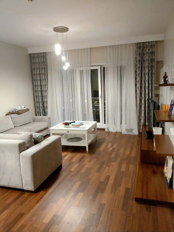 Immaculate 2-bed Flat Near Airport in İstanbul