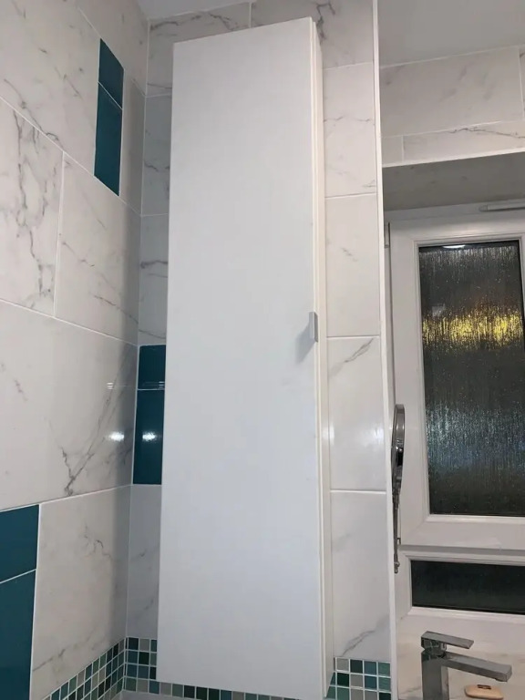 Very Conv 1-bed Apartment With Views of London
