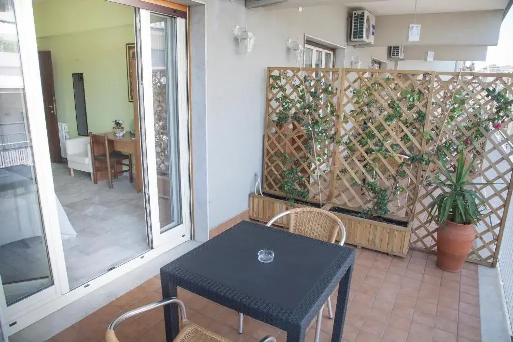 Etna Sea House