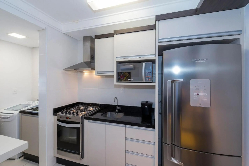 Cardeal 403C - Aconchegante apartamento na praia de Bombas - 2 dormitórios 5 pessoas