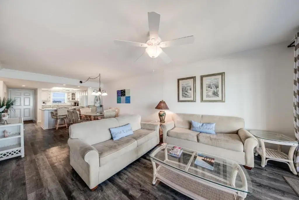 Terra Mar 502, 2 Bedroom, Sleeps 6, Gulf Front, Elevator, Heated Pool