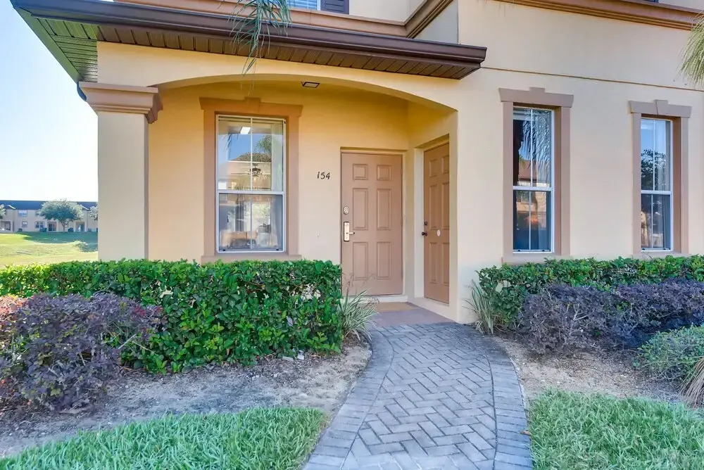4BR Regal Palms Townhome by FS FL VH-154