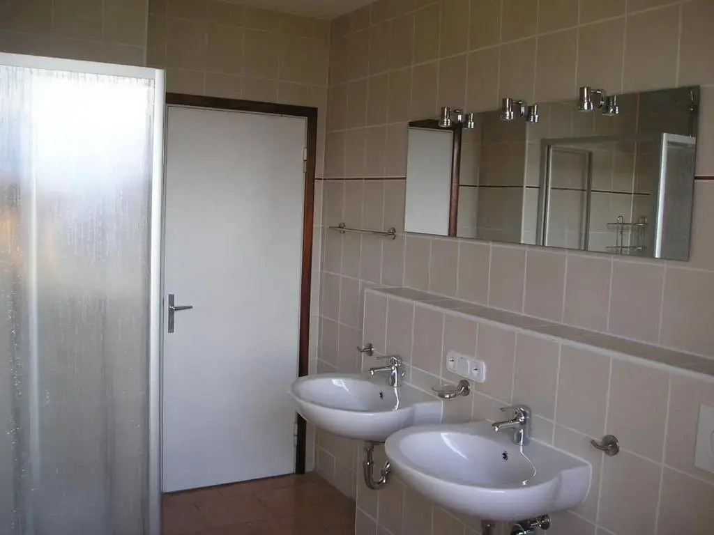 Villa Lombardia