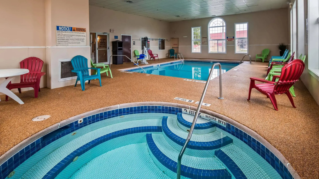 Best Western Crown Inn & Suites - Batavia