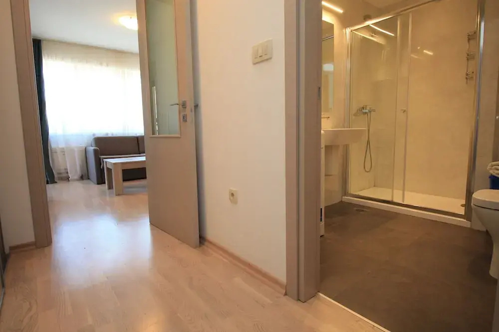 Fontana lux apartments