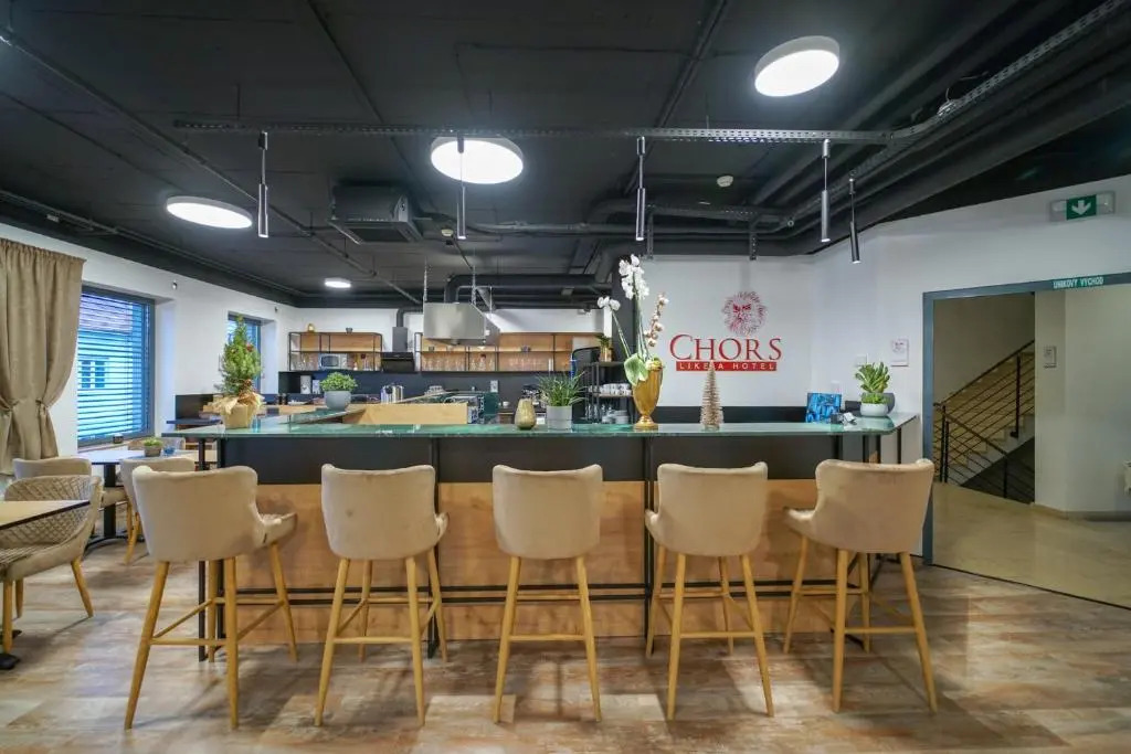 CHORS like a hotel - Capsule & NFT Boutique Hostel Bratislava - City Center
